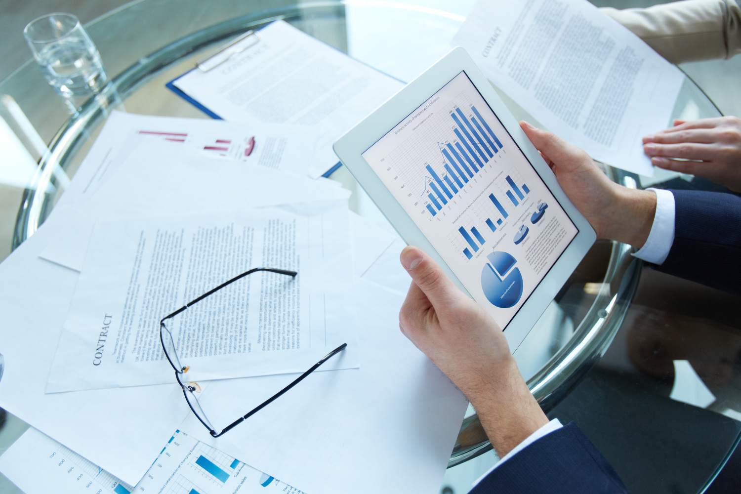 Clear Reporting & Insights